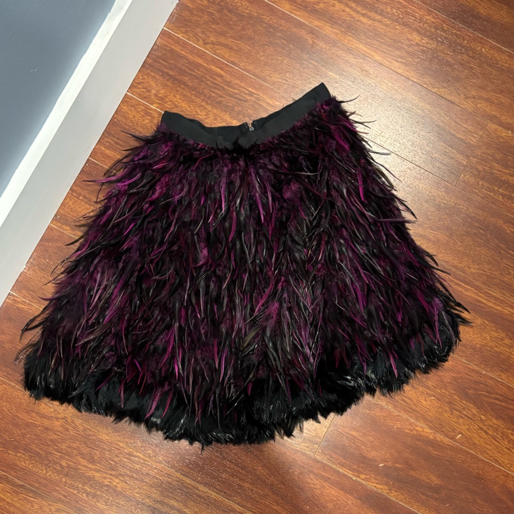 Alice + Olivia Black and Purple Feather Skirt size 0